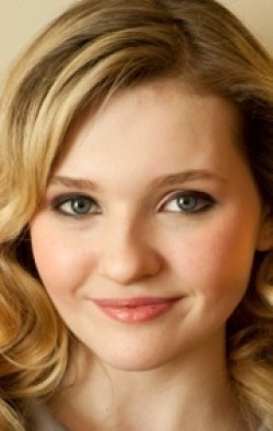 Abigail Breslin movies and biography.