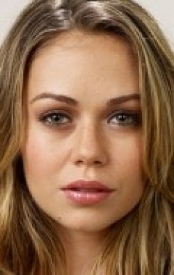 Alexis Dziena movies and biography.