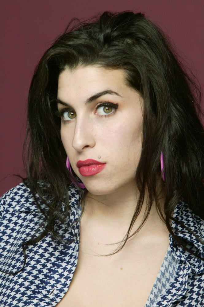 Amy Winehouse movies and biography.