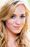 Andrea Bowen movies and biography.