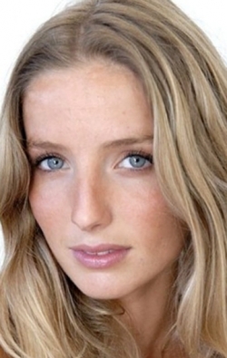 Annabelle Wallis movies and biography.