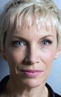 Annie Lennox movies and biography.