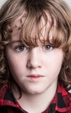 Actor Art Parkinson - filmography and biography.
