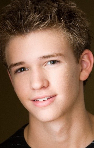 Actor Burkely Duffield - filmography and biography.