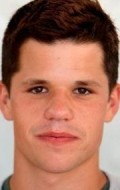 Actor Charlie Carver - filmography and biography.