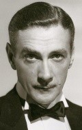 Clifton Webb movies and biography.