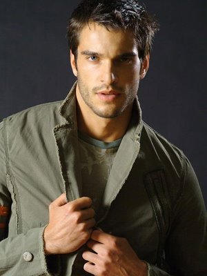 Daniel DiTomasso movies and biography.