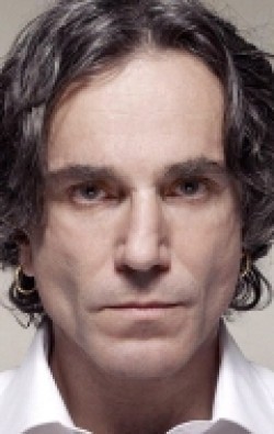 Daniel Day-Lewis movies and biography.