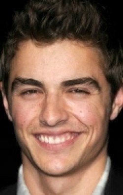 Dave Franco movies and biography.
