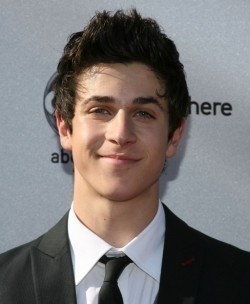David Henrie movies and biography.