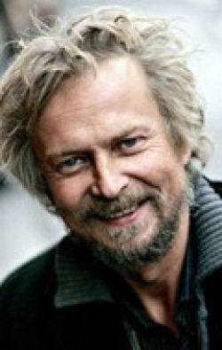 Actor Dennis Storhoi - filmography and biography.