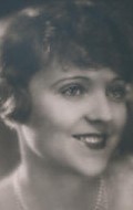 Actress Dolly Davis - filmography and biography.