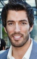 Actor, Producer, Director, Writer Drew Scott - filmography and biography.