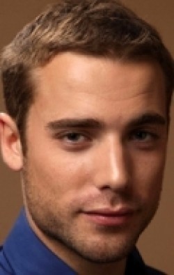 Dustin Milligan movies and biography.