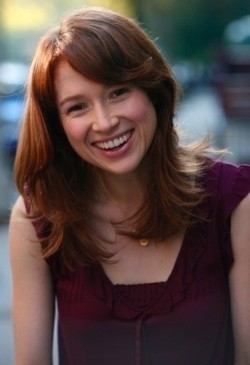 Ellie Kemper movies and biography.