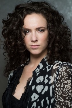 Amy Manson movies and biography.