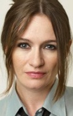 Actress, Writer, Producer Emily Mortimer - filmography and biography.