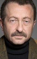 Actor Erkan Can - filmography and biography.