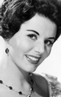Eunice Gayson movies and biography.