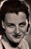 Actress, Writer, Producer Gracie Fields - filmography and biography.