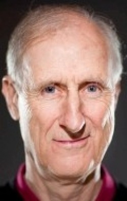 Actor, Director, Producer James Cromwell - filmography and biography.