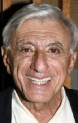 Jamie Farr movies and biography.