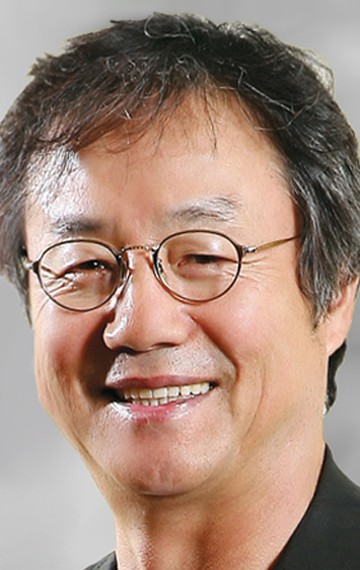Actor Jeong Dong Hwan - filmography and biography.