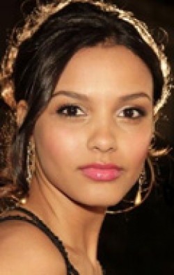 Jessica Lucas movies and biography.