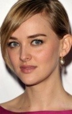 Jess Weixler movies and biography.