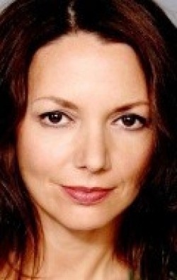 Actress Joanne Whalley - filmography and biography.