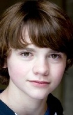 Joel Courtney movies and biography.