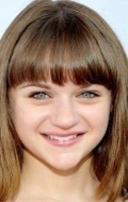 Actress, Producer Joey King - filmography and biography.