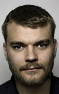 Actor Johan Philip Asbæk - filmography and biography.