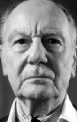 Actor, Director, Writer John Gielgud - filmography and biography.