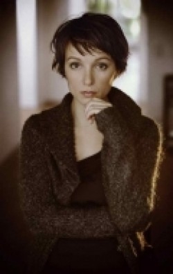 Actress Julia Koschitz - filmography and biography.