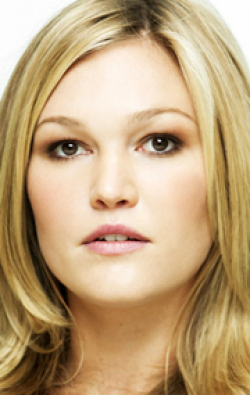 Julia Stiles movies and biography.