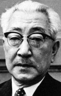 Director, Writer, Producer, Actor Kajiro Yamamoto - filmography and biography.