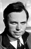 Actor, Director, Writer, Producer King Vidor - filmography and biography.