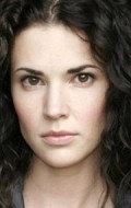 Actress Laura Mennell - filmography and biography.