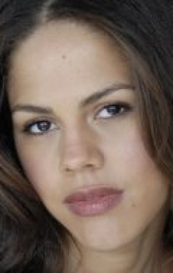 Actress Lenora Crichlow - filmography and biography.