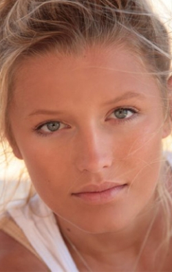 Lily Travers movies and biography.