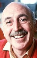 Actor, Director, Writer Lionel Jeffries - filmography and biography.