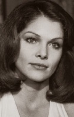 Lois Chiles movies and biography.