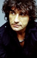 Luciano Ligabue movies and biography.