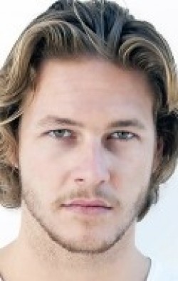 Actor Luke Bracey - filmography and biography.