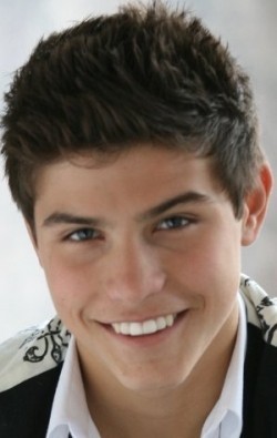 Actor, Producer Luke Bilyk - filmography and biography.