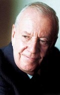 Composer Malcolm Arnold - filmography and biography.