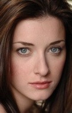 Margo Harshman movies and biography.