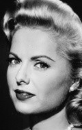 Actress, Writer Martha Hyer - filmography and biography.