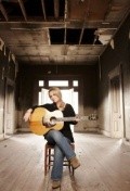 Mary Chapin Carpenter movies and biography.